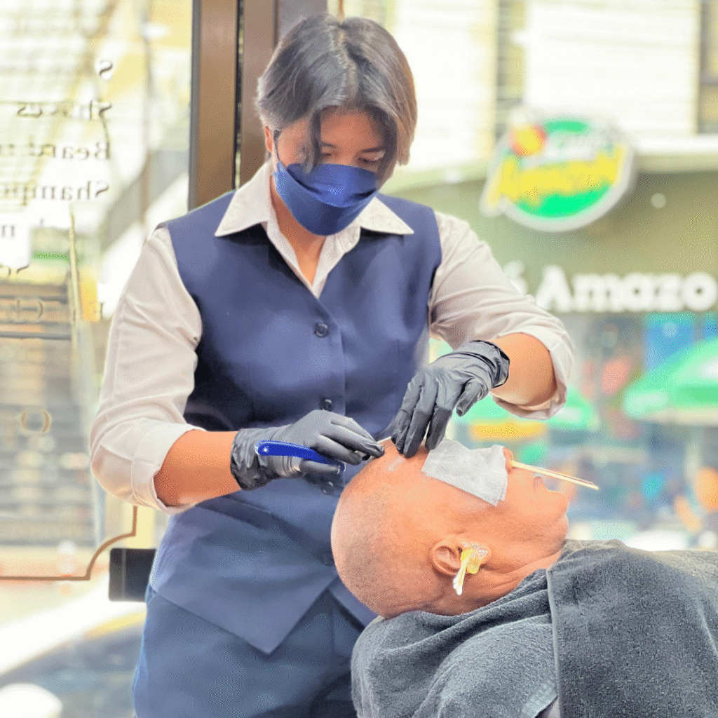 Barber near Dongtan Beach