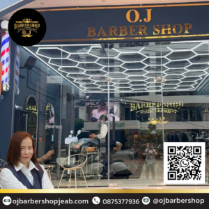Barber near Walking Street